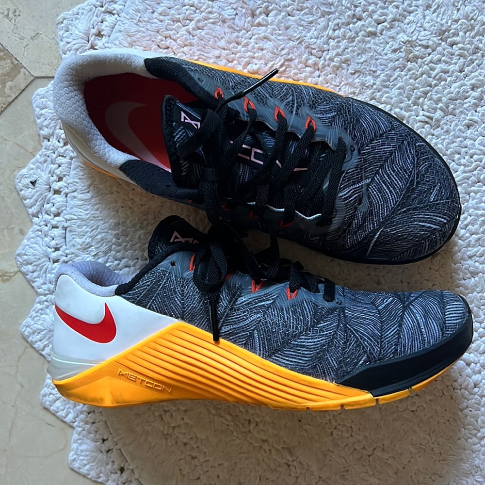 Nike Womens Metcon 7